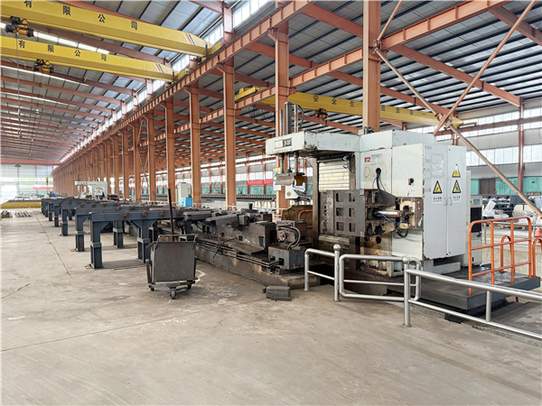 25-meter CNCdrilling machine